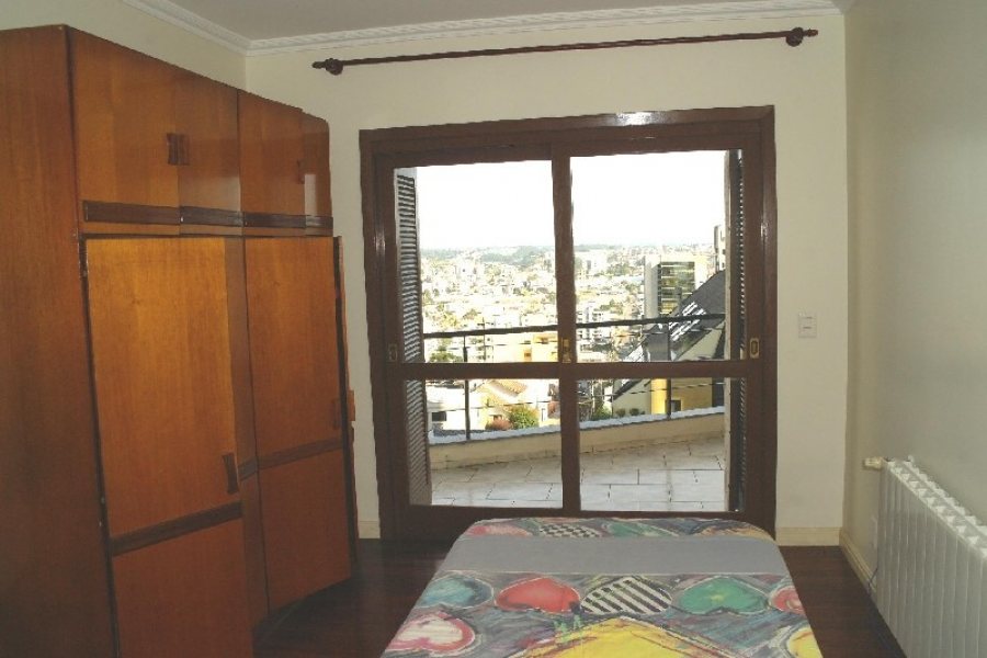 Apto/Cobertura com 409m², 4 dormitórios, 4 vagas, no bairro Madureira em Caxias do Sul para Alugar ou Comprar