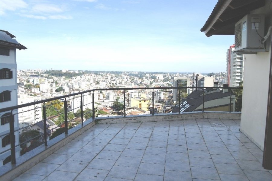 Apto/Cobertura com 409m², 4 dormitórios, 4 vagas, no bairro Madureira em Caxias do Sul para Alugar ou Comprar