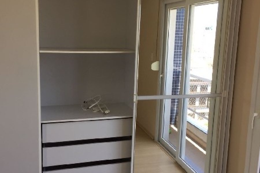 Apto Mobiliado com 30m², 1 dormitório, no bairro São Pelegrino em Caxias do Sul para Alugar