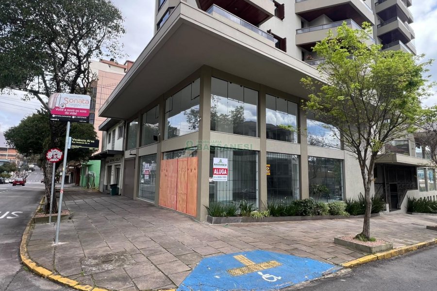 Sala, no bairro Centro em Caxias do Sul para Alugar