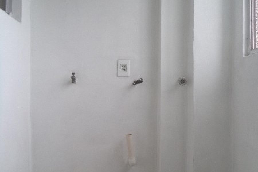 Apartamento com 56m², 2 dormitórios, 1 vaga, no bairro Centro em Caxias do Sul para Comprar