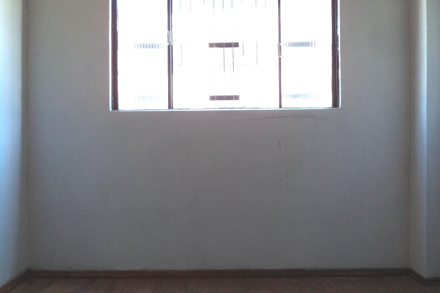 Casa com 66m², 3 dormitórios, no bairro Rio Branco em Caxias do Sul para Alugar