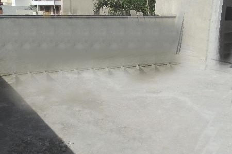 Loja com 170m², 1 vaga, no bairro Sagrada Família em Caxias do Sul para Comprar