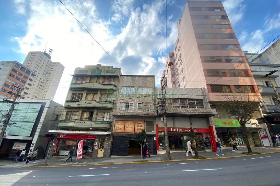 Loja com 456m², no bairro Centro em Caxias do Sul para Alugar