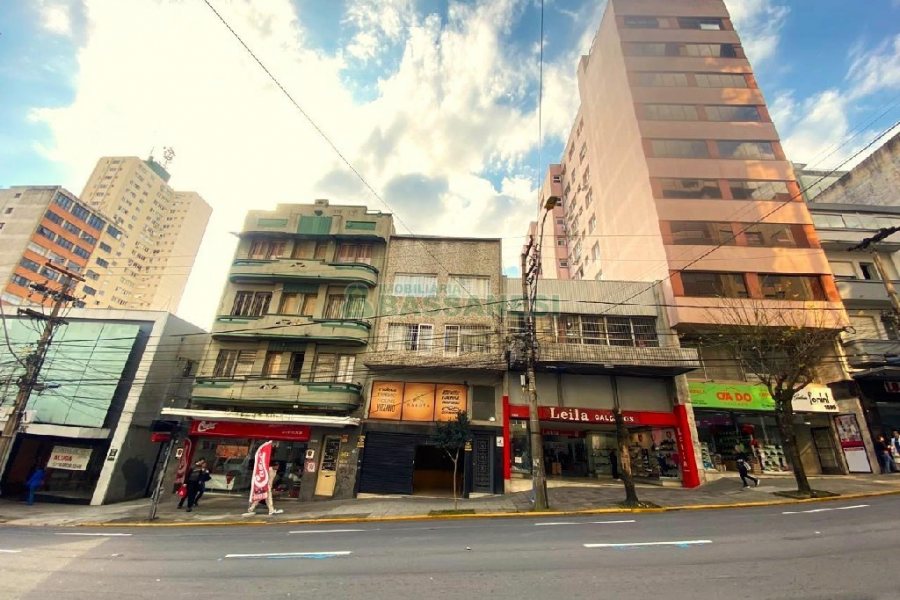 Loja com 456m², no bairro Centro em Caxias do Sul para Alugar