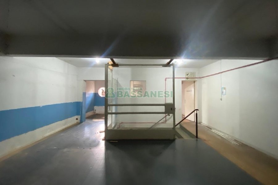 Loja com 456m², no bairro Centro em Caxias do Sul para Alugar