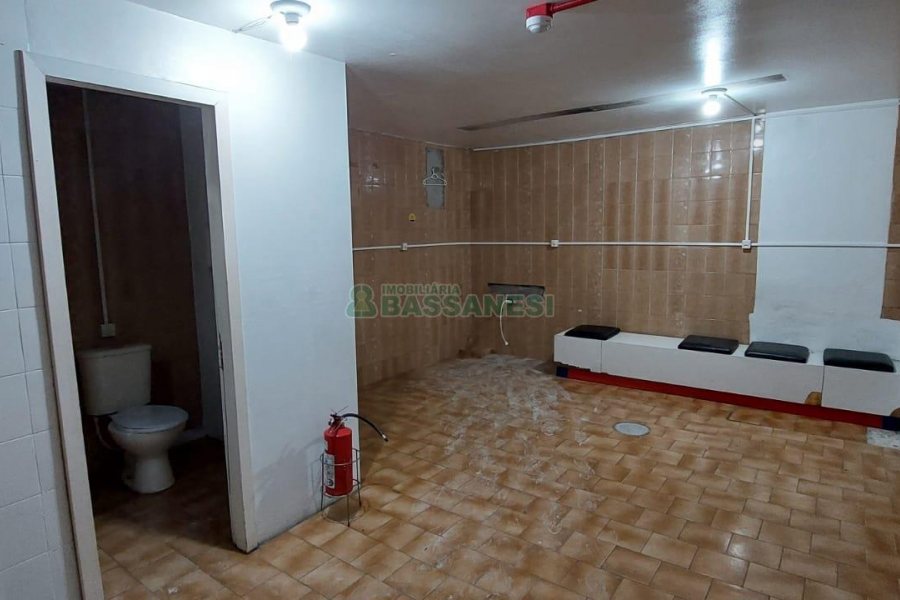 Loja com 456m², no bairro Centro em Caxias do Sul para Alugar