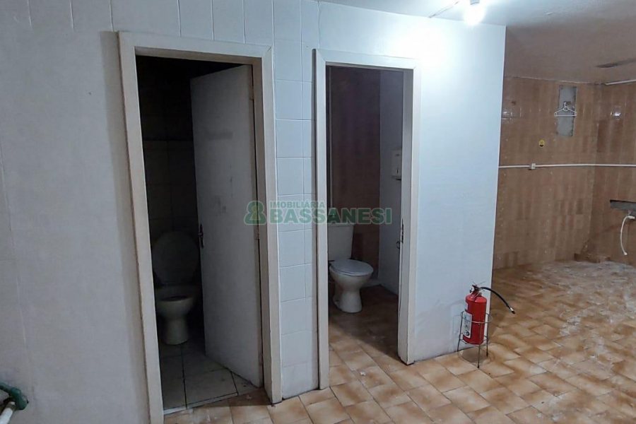Loja com 456m², no bairro Centro em Caxias do Sul para Alugar