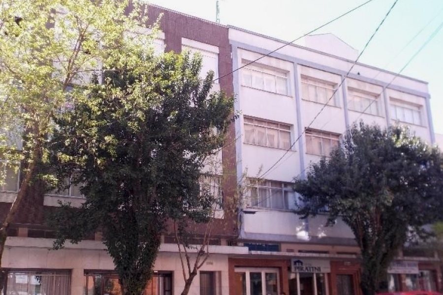 Apartamento com 120m², 3 dormitórios, no bairro São Pelegrino em Caxias do Sul para Alugar