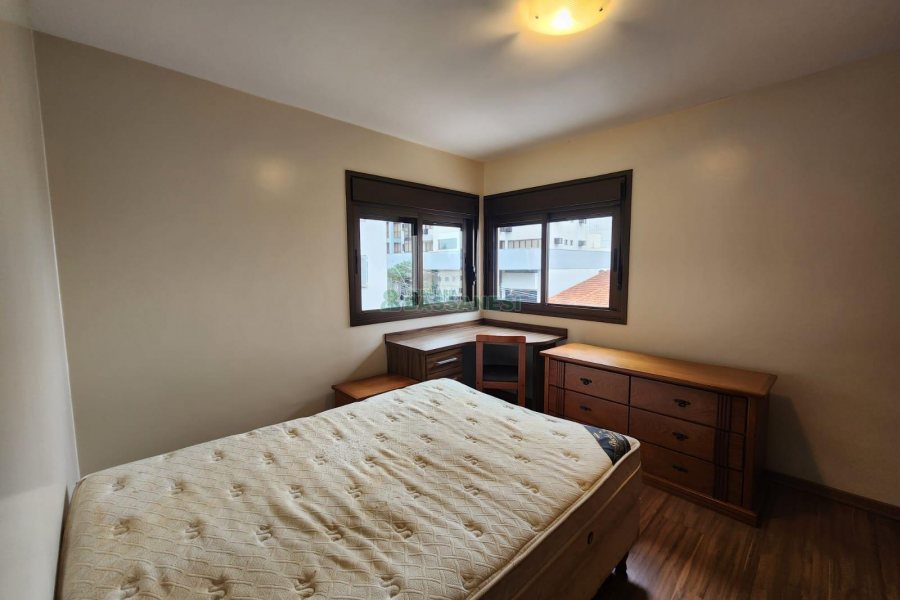 Apto Mobiliado com 59m², 1 dormitório, 1 vaga, no bairro Centro em Caxias do Sul para Comprar