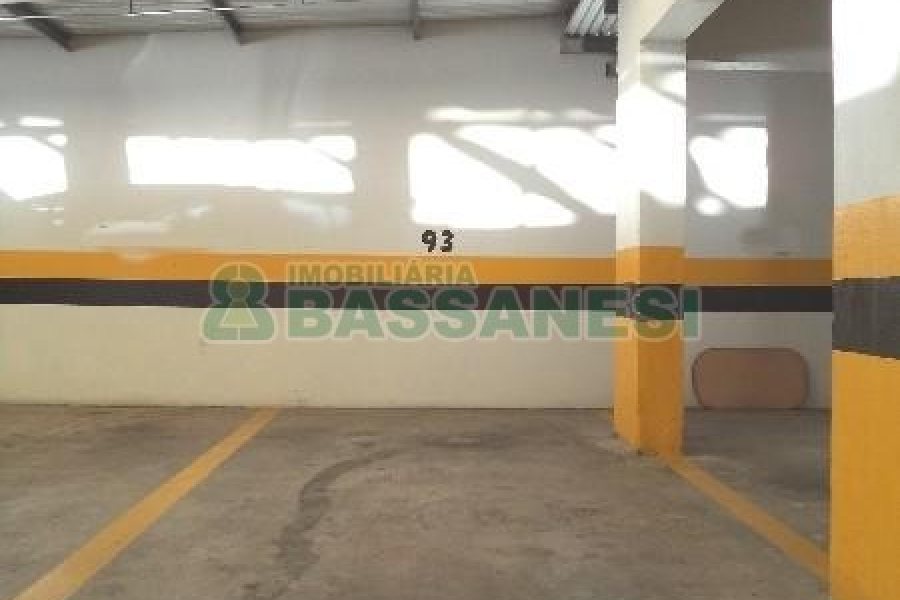 Apto Mobiliado com 59m², 1 dormitório, 1 vaga, no bairro Centro em Caxias do Sul para Comprar