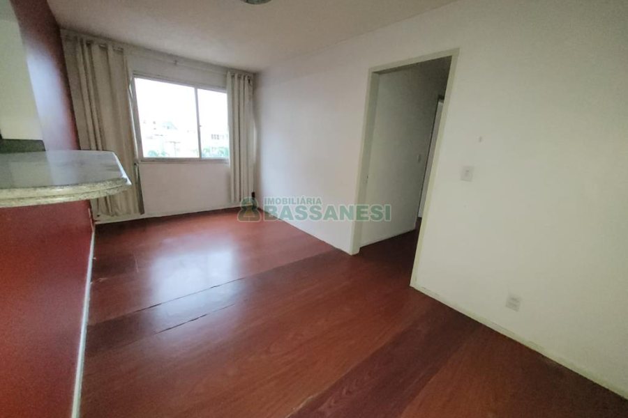 Apartamento com 70m², 3 dormitórios, 1 vaga, no bairro Jardim América em Caxias do Sul para Comprar