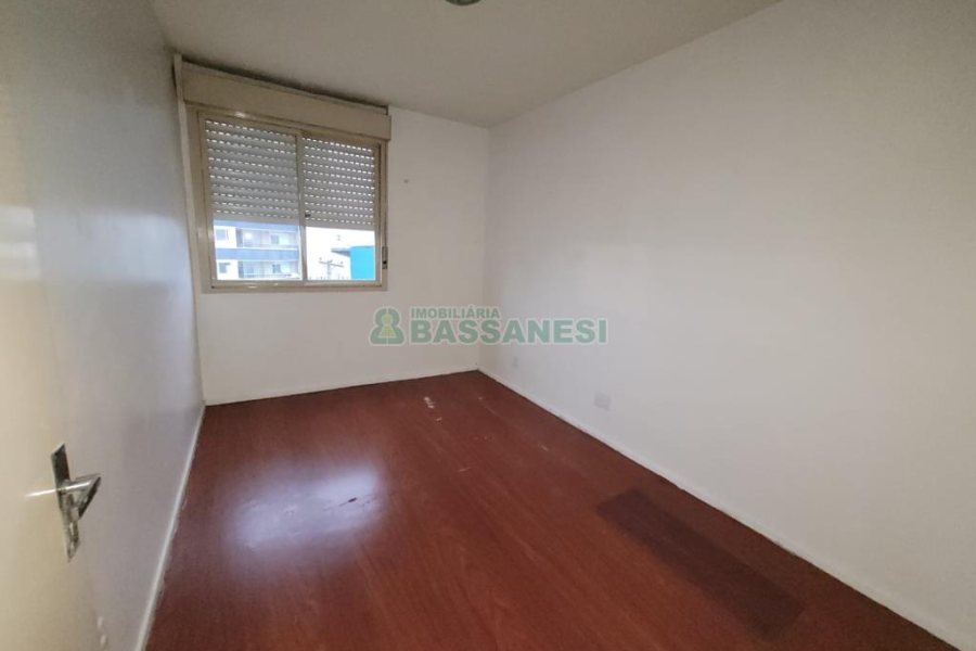 Apartamento com 70m², 3 dormitórios, 1 vaga, no bairro Jardim América em Caxias do Sul para Comprar