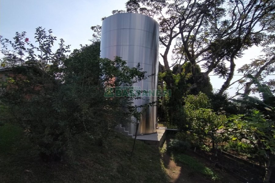 Terreno com 20000m², no bairro Nossa Senhora das Graças em Caxias do Sul para Alugar