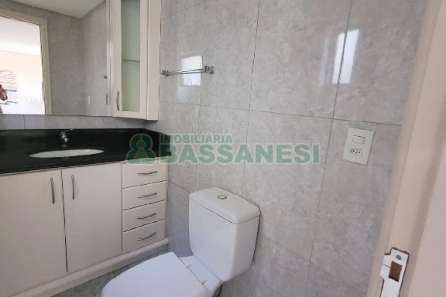 Apto/Cobertura com 195m², 4 dormitórios, 4 vagas, no bairro Pio X em Caxias do Sul para Comprar