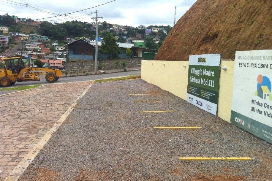 Loja com 475m², no bairro Diamantino em Caxias do Sul para Comprar