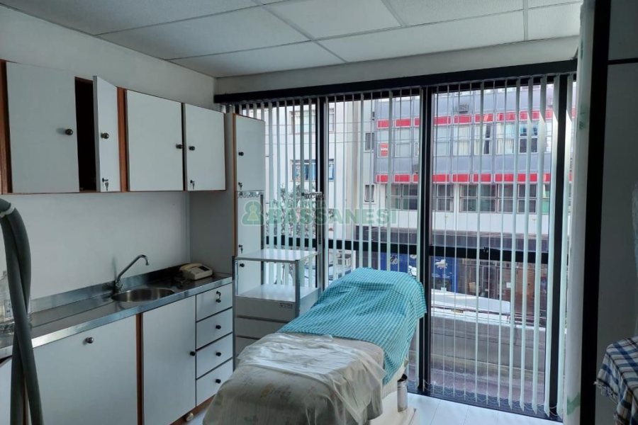 Sala Mobiliada com 95m², no bairro Centro em Caxias do Sul para Alugar