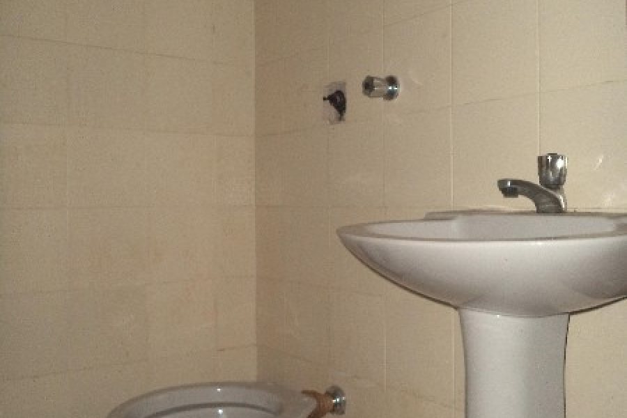 Loja com 30m², no bairro De Lazzer em Caxias do Sul para Alugar