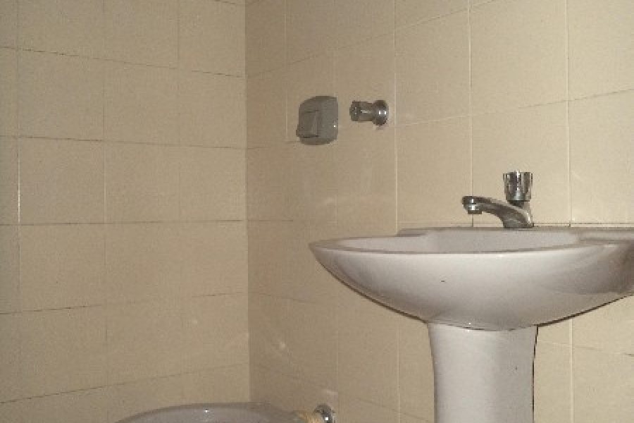 Loja com 30m², no bairro De Lazzer em Caxias do Sul para Alugar