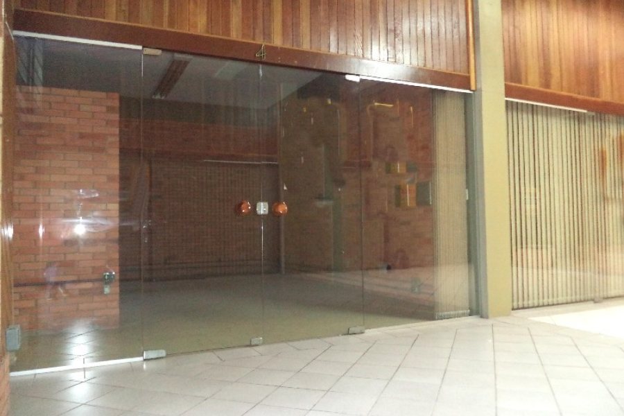 Loja com 30m², no bairro De Lazzer em Caxias do Sul para Alugar