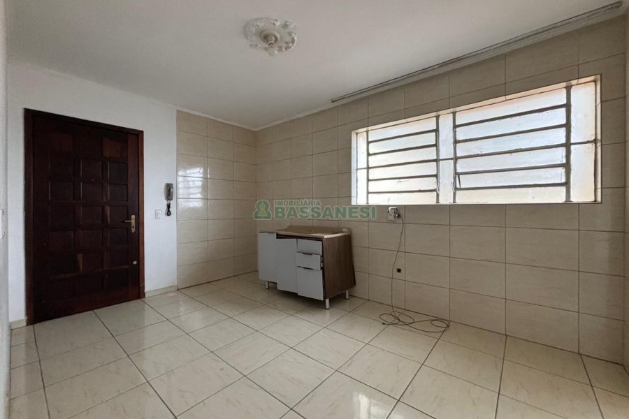 Apartamento com 102m², 2 dormitórios, 1 vaga, no bairro Marechal Floriano em Caxias do Sul para Comprar