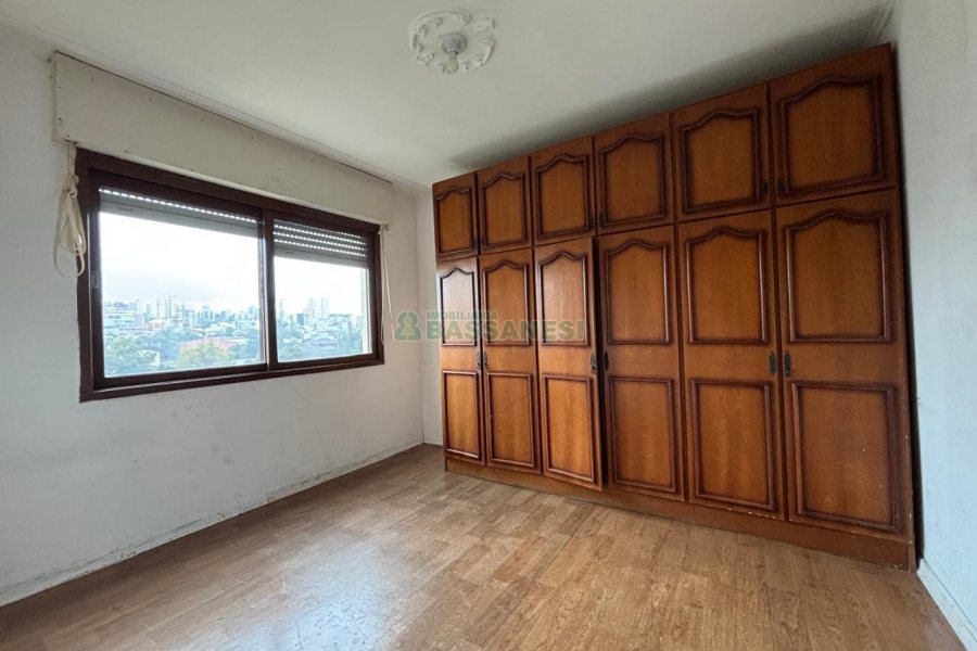Apartamento com 102m², 2 dormitórios, 1 vaga, no bairro Marechal Floriano em Caxias do Sul para Comprar