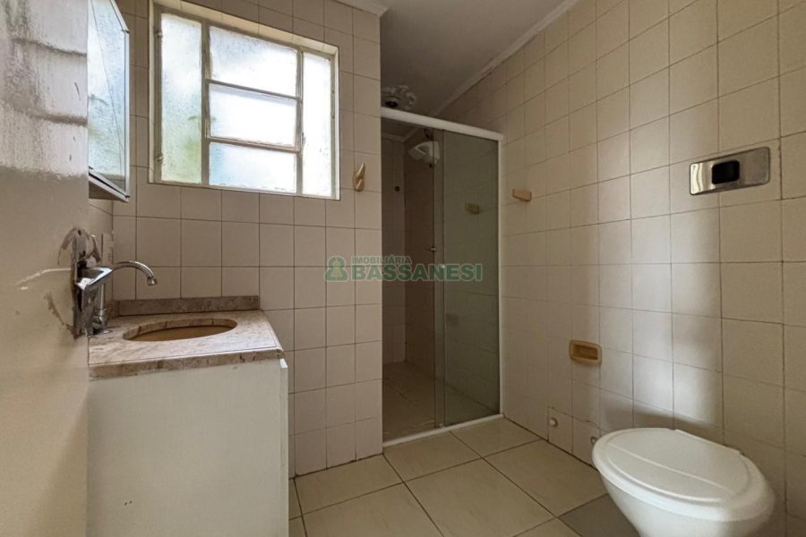 Apartamento com 102m², 2 dormitórios, 1 vaga, no bairro Marechal Floriano em Caxias do Sul para Comprar