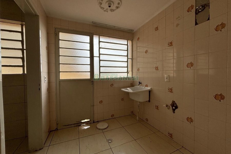 Apartamento com 102m², 2 dormitórios, 1 vaga, no bairro Marechal Floriano em Caxias do Sul para Comprar