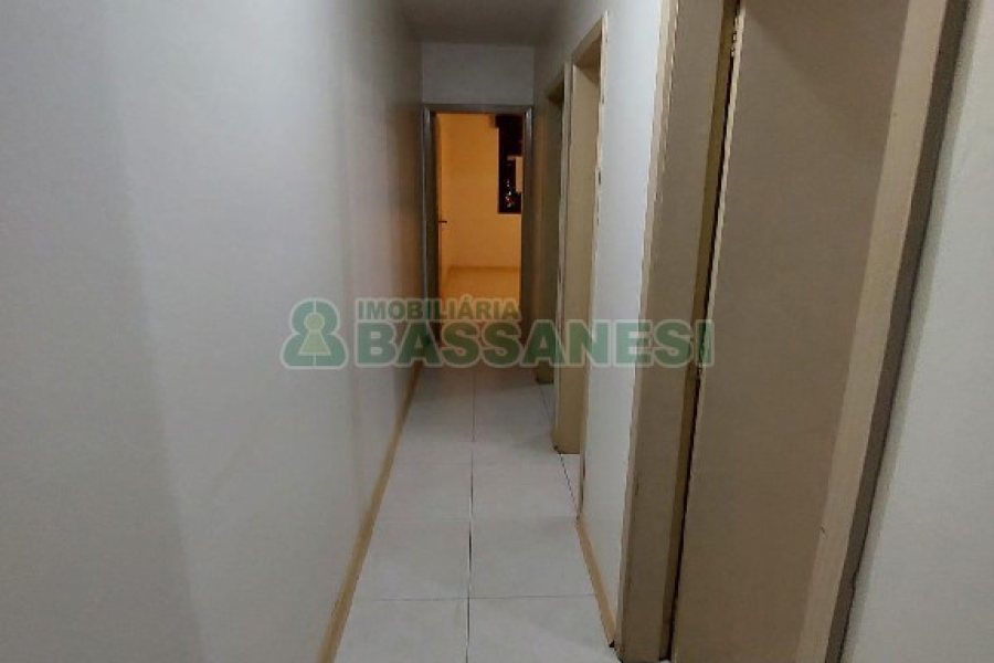 Apartamento com 102m², 3 dormitórios, 1 vaga, no bairro São José em Caxias do Sul para Comprar