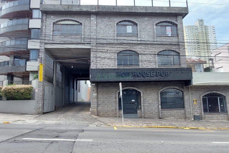 Predio com 784m², 1 vaga, no bairro Centro em Caxias do Sul para Alugar