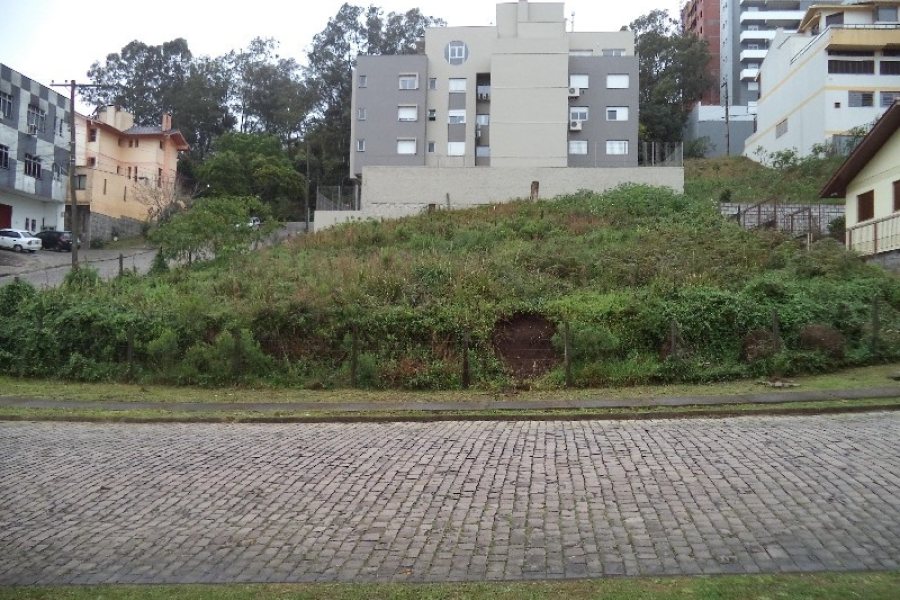 Terreno com 720m², no bairro Planalto em Caxias do Sul para Alugar