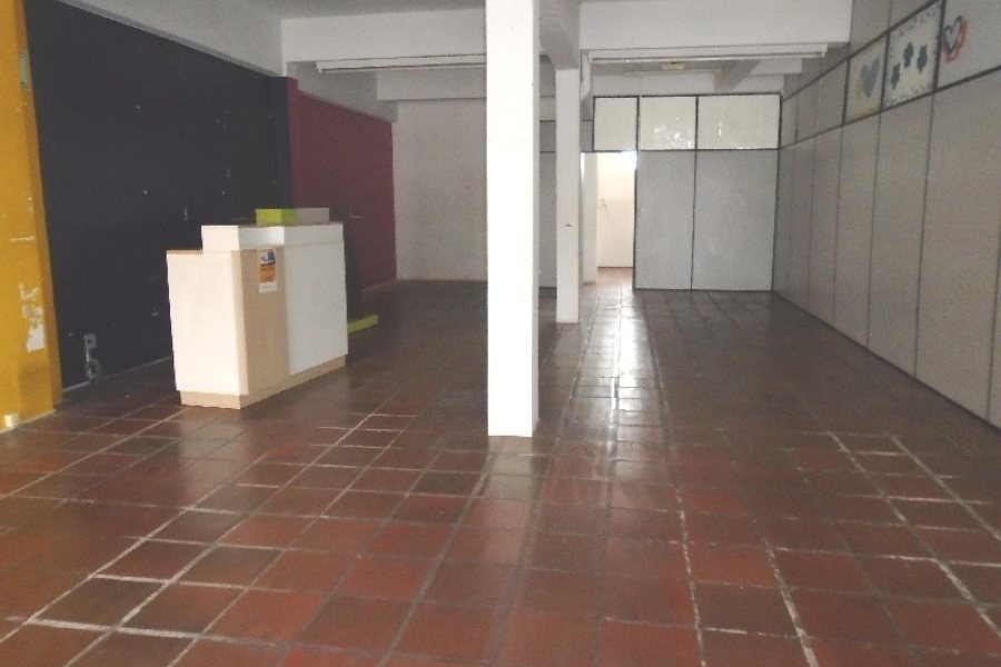 Loja com 130m², no bairro Santa Catarina em Caxias do Sul para Alugar