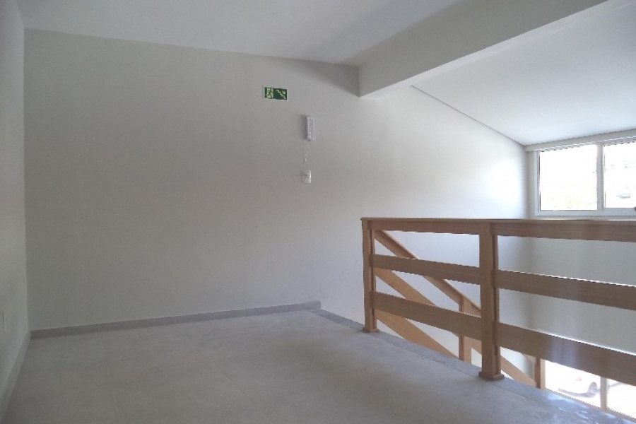 Sala com 34m², 1 vaga, no bairro Santa Catarina em Caxias do Sul para Alugar