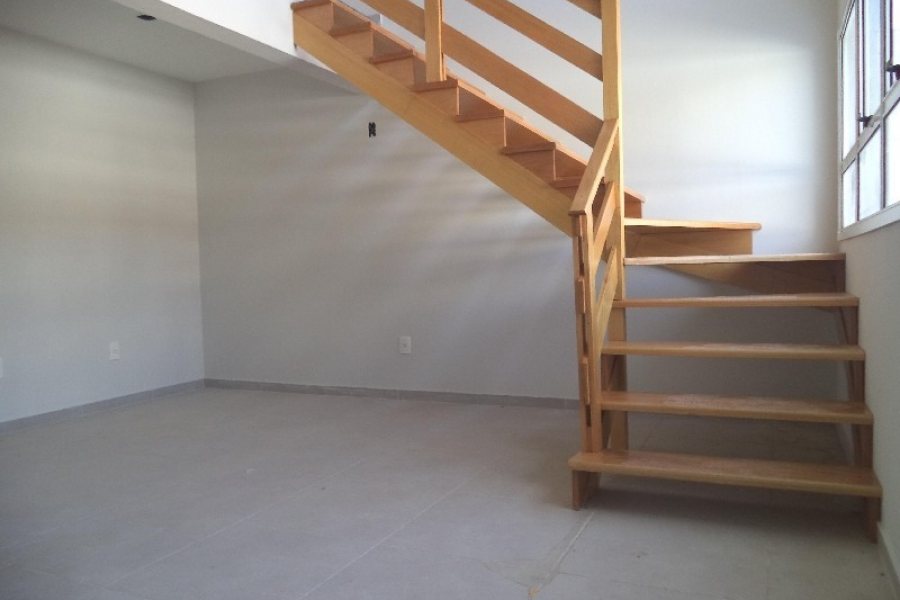 Sala com 34m², 1 vaga, no bairro Santa Catarina em Caxias do Sul para Alugar