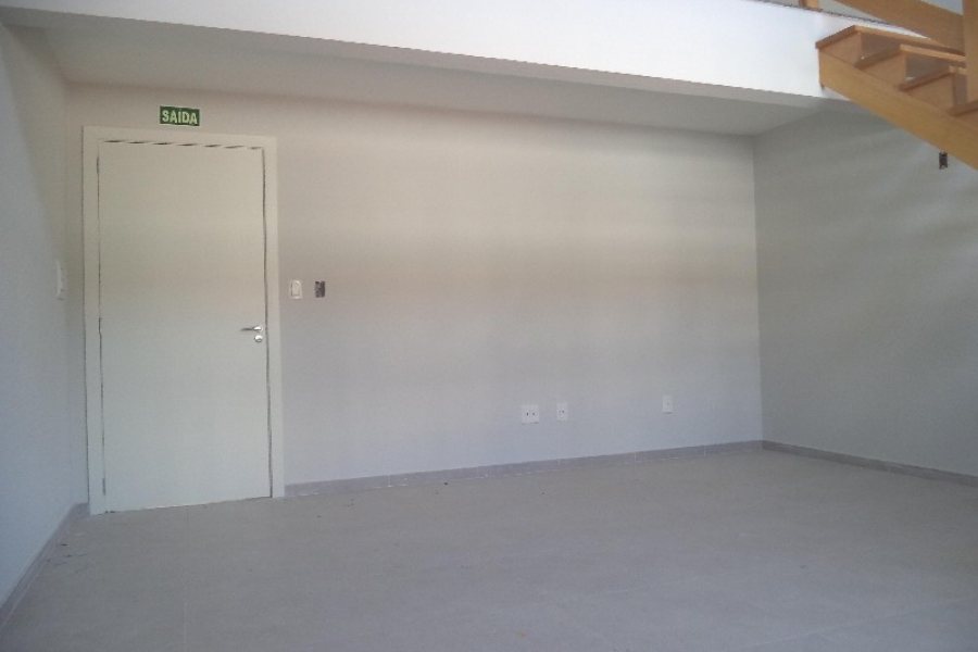 Sala com 34m², 1 vaga, no bairro Santa Catarina em Caxias do Sul para Alugar