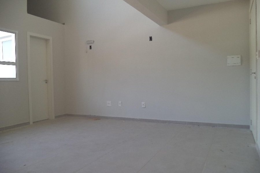 Sala com 34m², 1 vaga, no bairro Santa Catarina em Caxias do Sul para Alugar