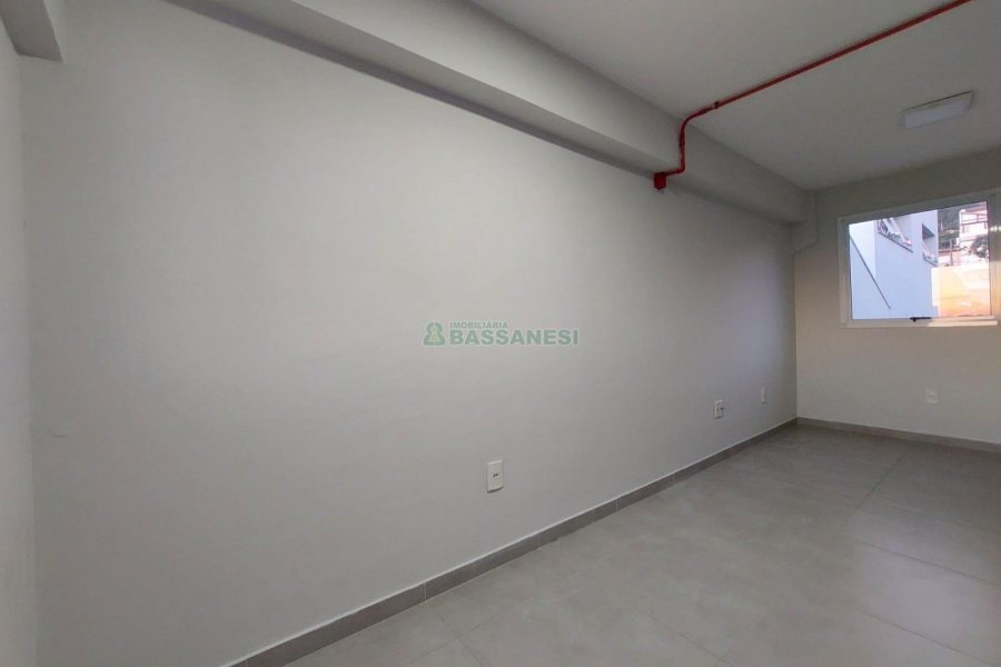 Sala com 41m², 1 vaga, no bairro Santa Catarina em Caxias do Sul para Alugar
