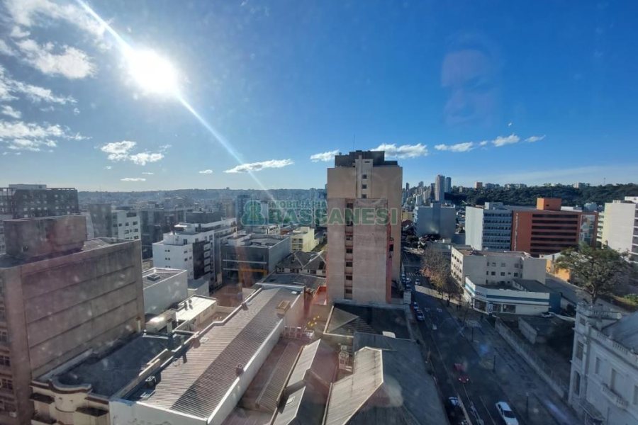 Apartamento com 305m², 4 dormitórios, no bairro Centro em Caxias do Sul para Comprar