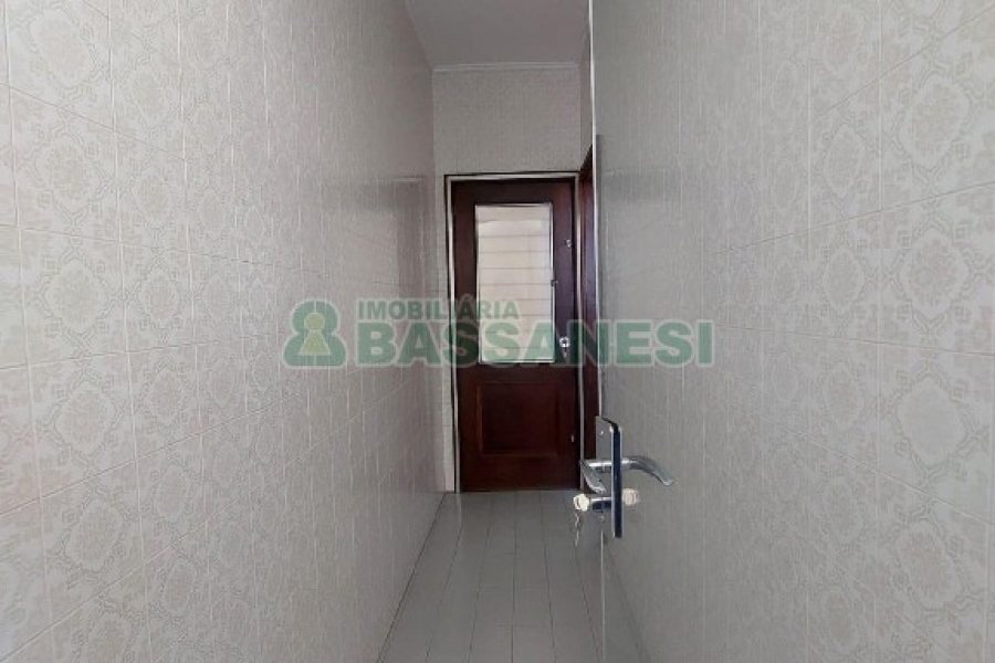 Apartamento com 270m², 4 dormitórios, no bairro Centro em Caxias do Sul para Alugar ou Comprar