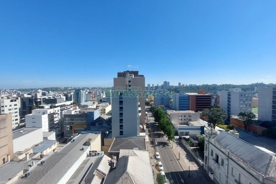Apartamento com 270m², 4 dormitórios, no bairro Centro em Caxias do Sul para Alugar ou Comprar
