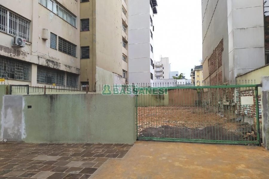 Terreno com 330m², no bairro Centro em Caxias do Sul para Alugar