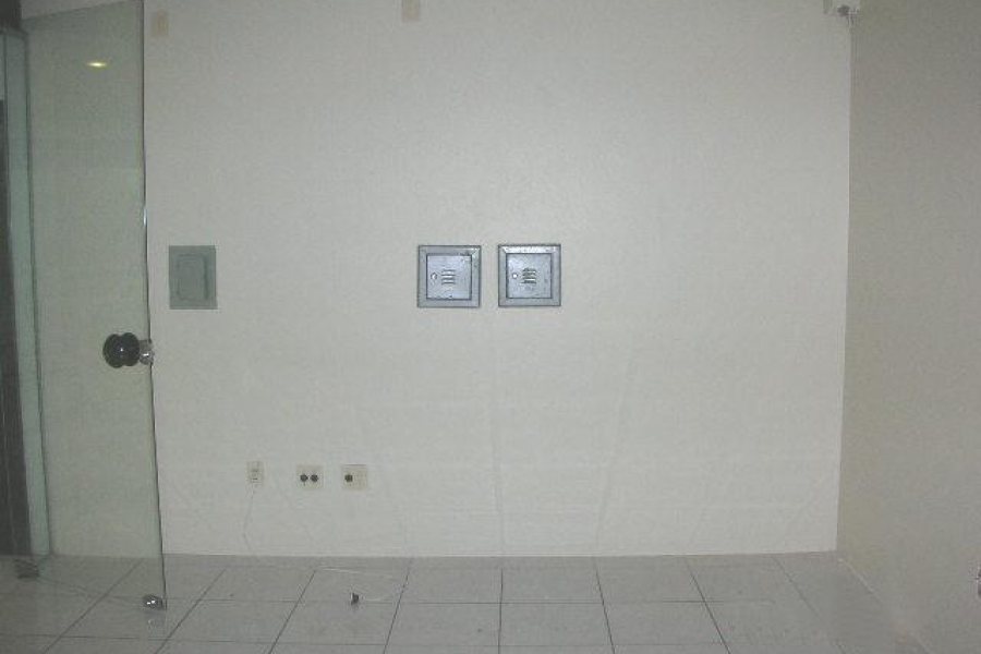 Loja com 27m², no bairro Centro em Caxias do Sul para Alugar