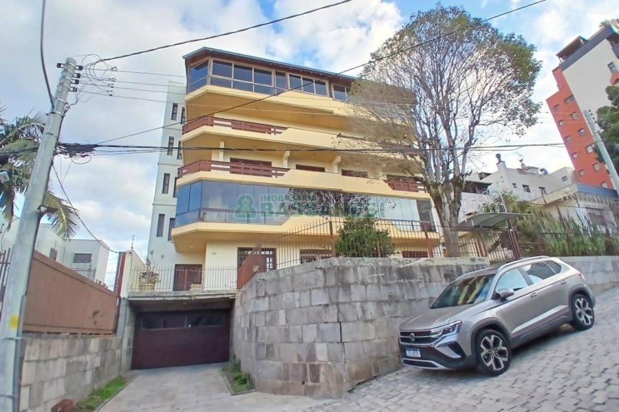 Apartamento com 194m², 3 dormitórios, 1 vaga, no bairro Lourdes em Caxias do Sul para Alugar ou Comprar