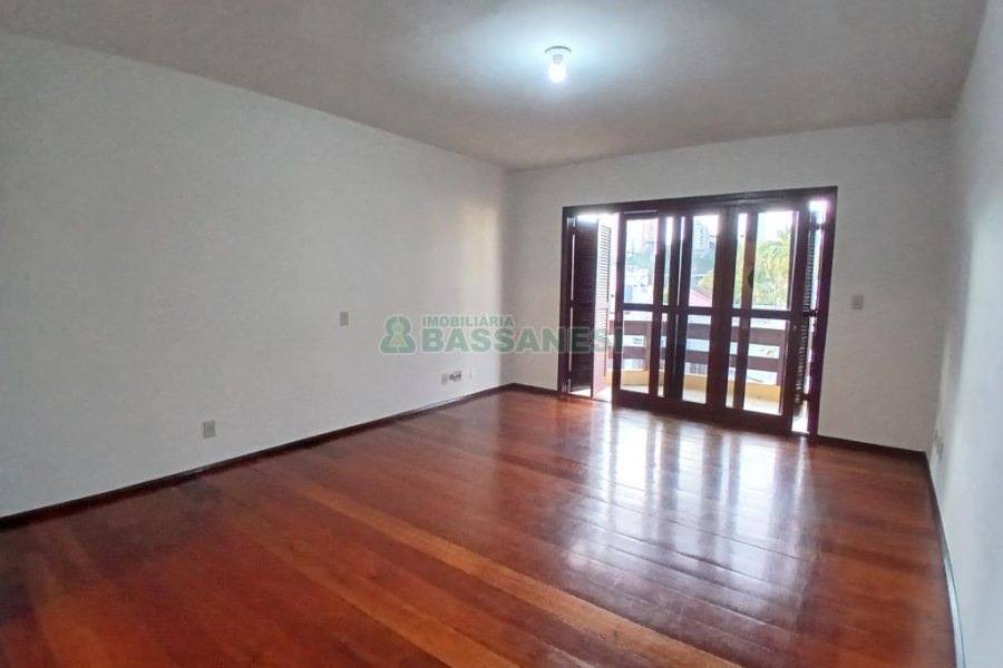Apartamento com 194m², 3 dormitórios, 1 vaga, no bairro Lourdes em Caxias do Sul para Alugar ou Comprar