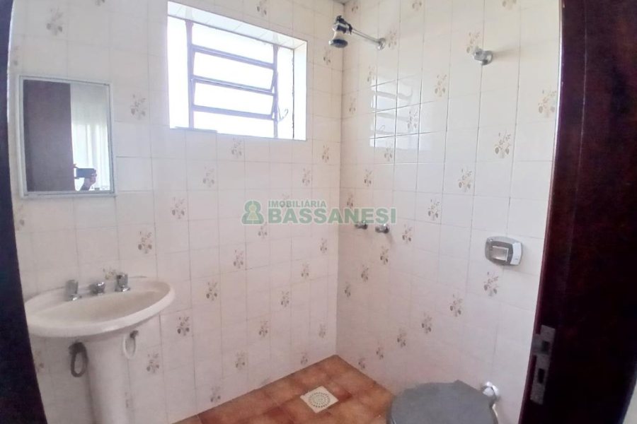 Apartamento com 194m², 3 dormitórios, 1 vaga, no bairro Lourdes em Caxias do Sul para Alugar ou Comprar