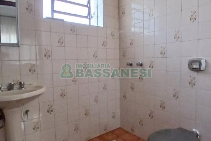 Apartamento com 194m², 3 dormitórios, 1 vaga, no bairro Lourdes em Caxias do Sul para Alugar ou Comprar
