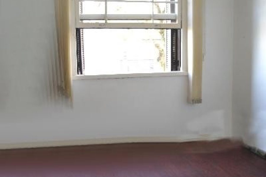 Casa Comercial com 400m², 4 dormitórios, 2 vagas, no bairro Centro em Caxias do Sul para Alugar