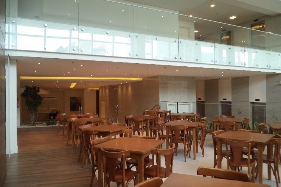 Sala com 46m², 1 vaga, no bairro São Pelegrino em Caxias do Sul para Comprar