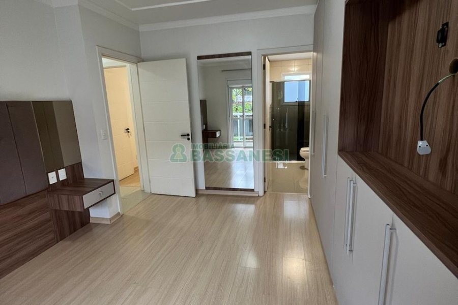 Apto Mobiliado com 250m², 3 dormitórios, 2 vagas, no bairro Floresta em Caxias do Sul para Alugar