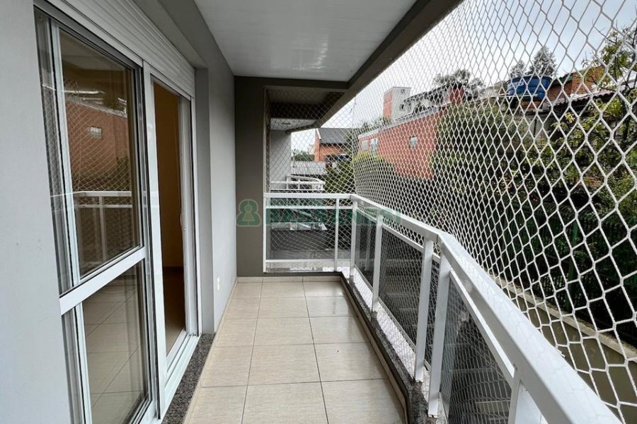 Apto Mobiliado com 250m², 3 dormitórios, 2 vagas, no bairro Floresta em Caxias do Sul para Alugar